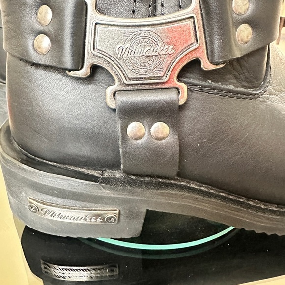 Milwaukee Motorcycle Boots MB210 – Men’s Size 9 Black Leather Engineer Biker - Picture 2 of 12